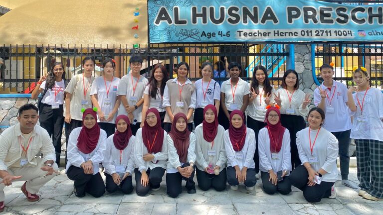 2. Committee Group Photo