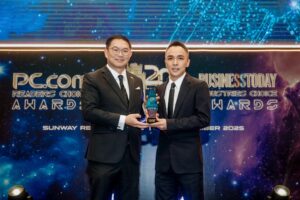 Datuk Kenneth Vun_PC.com Award 2