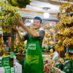 Small businesses benefit from ESG in many ways. Photo by Grab - Unsplash