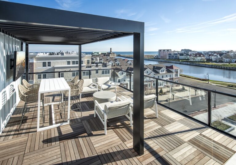 400-lake-at-asbury-park-bolton-elite-roof-top-outdoor-living-4