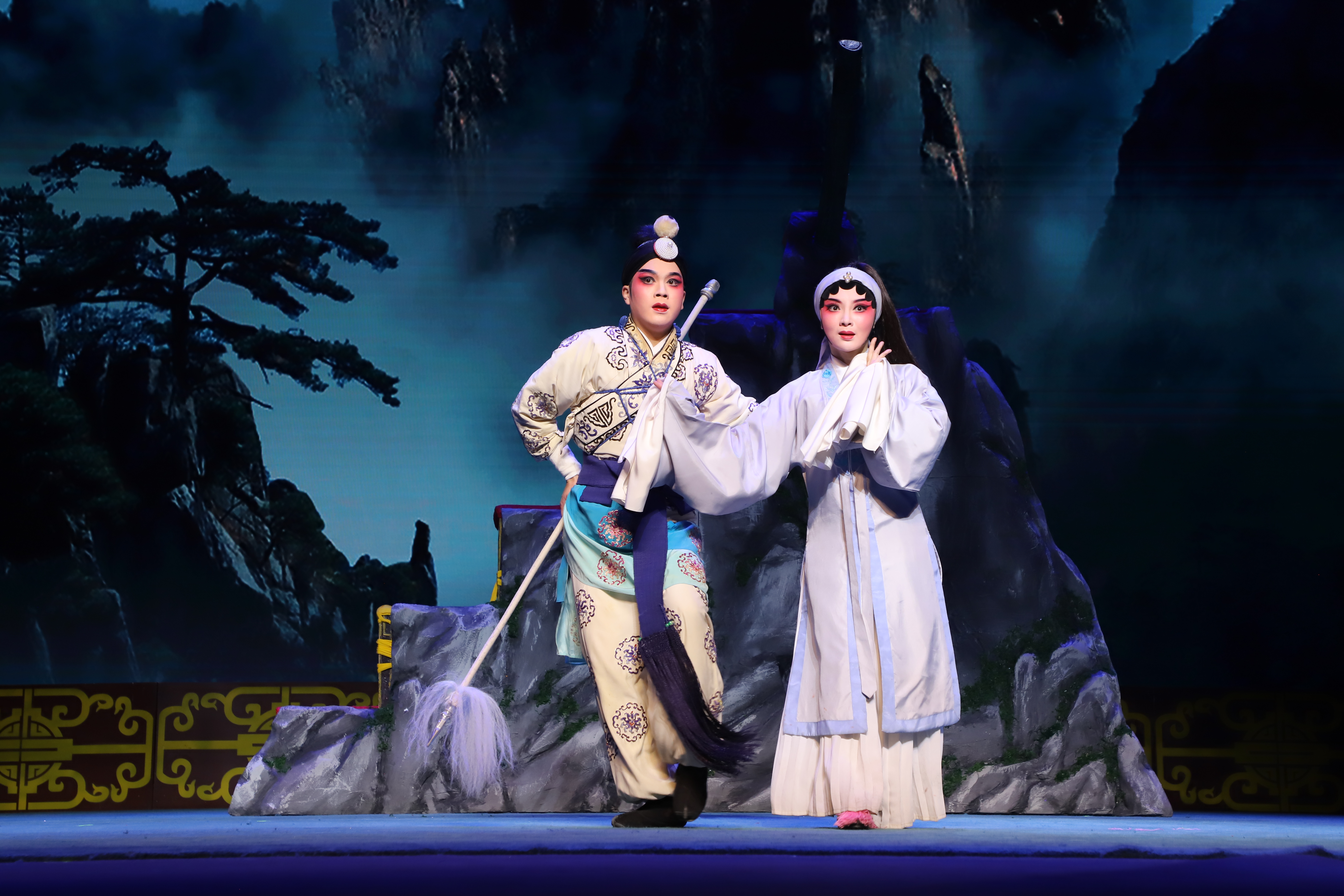 The second National Showcase of Outstanding Works from China's Rare Operatic Genres was held in Boxing County, Binzhou City