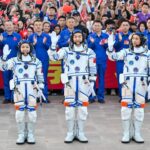 768252-Dr-Lai-Ka-ying-first-left