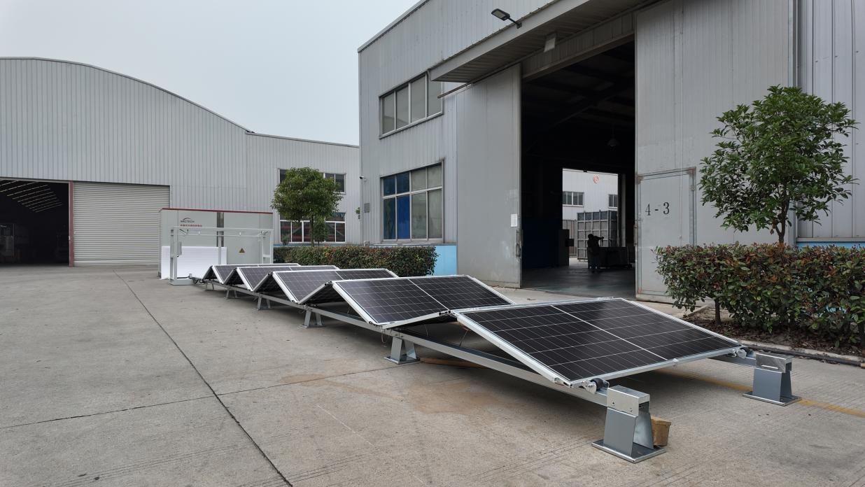 Highjoule Foldable Solar Panels