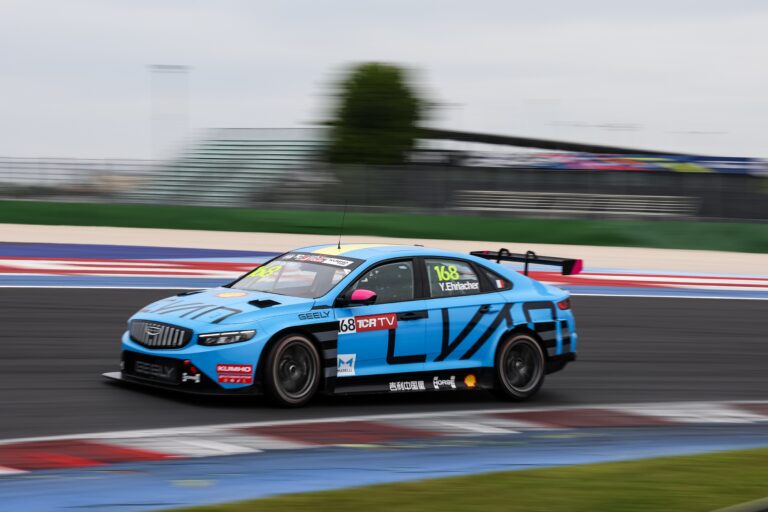 the-geely-preface-tcr-in-action-on-the-fia-tcr-world-tour