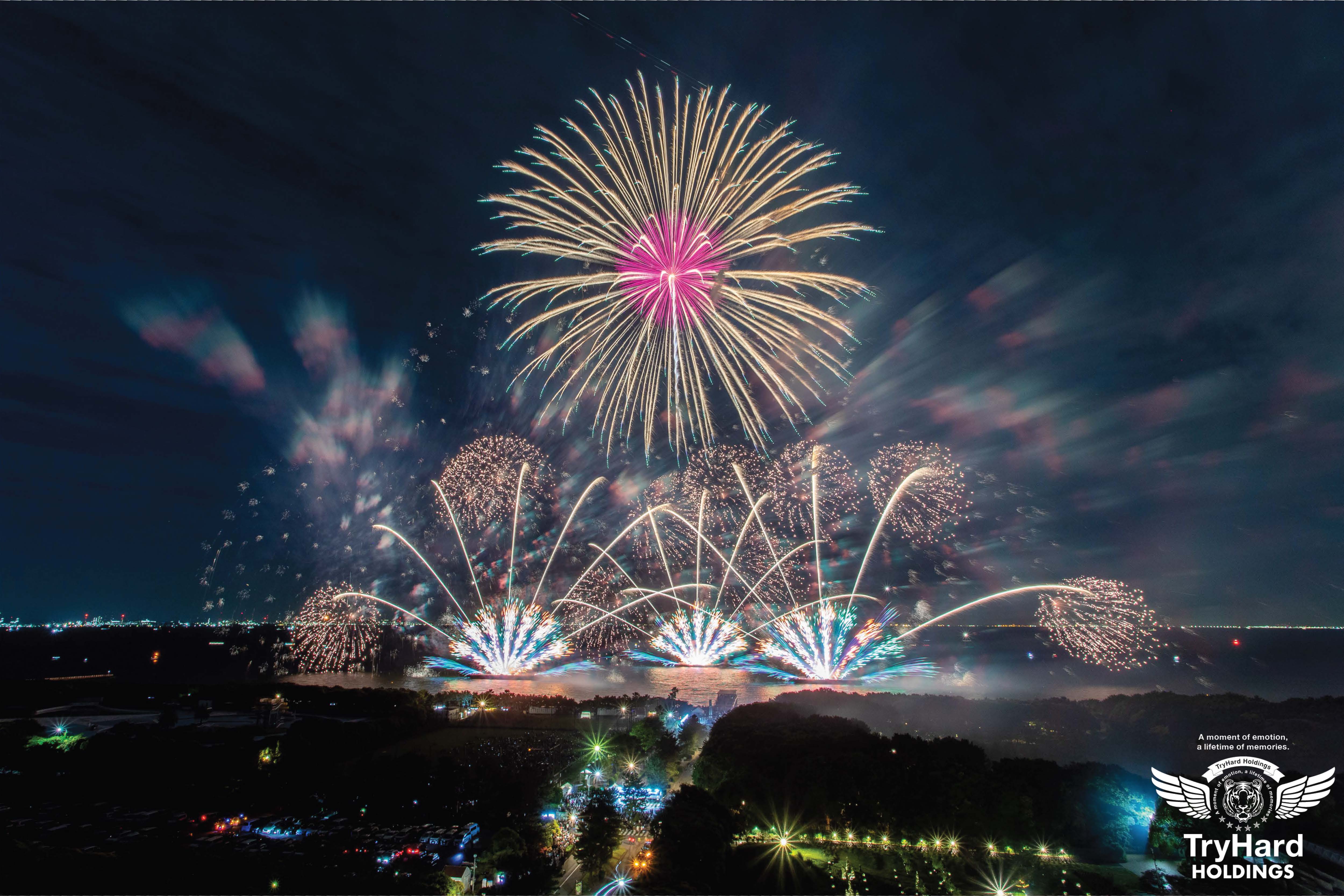 A fireworks display at the SBI Fireworks Festival in Chiba, one of TryHard's large-scale experiential events.