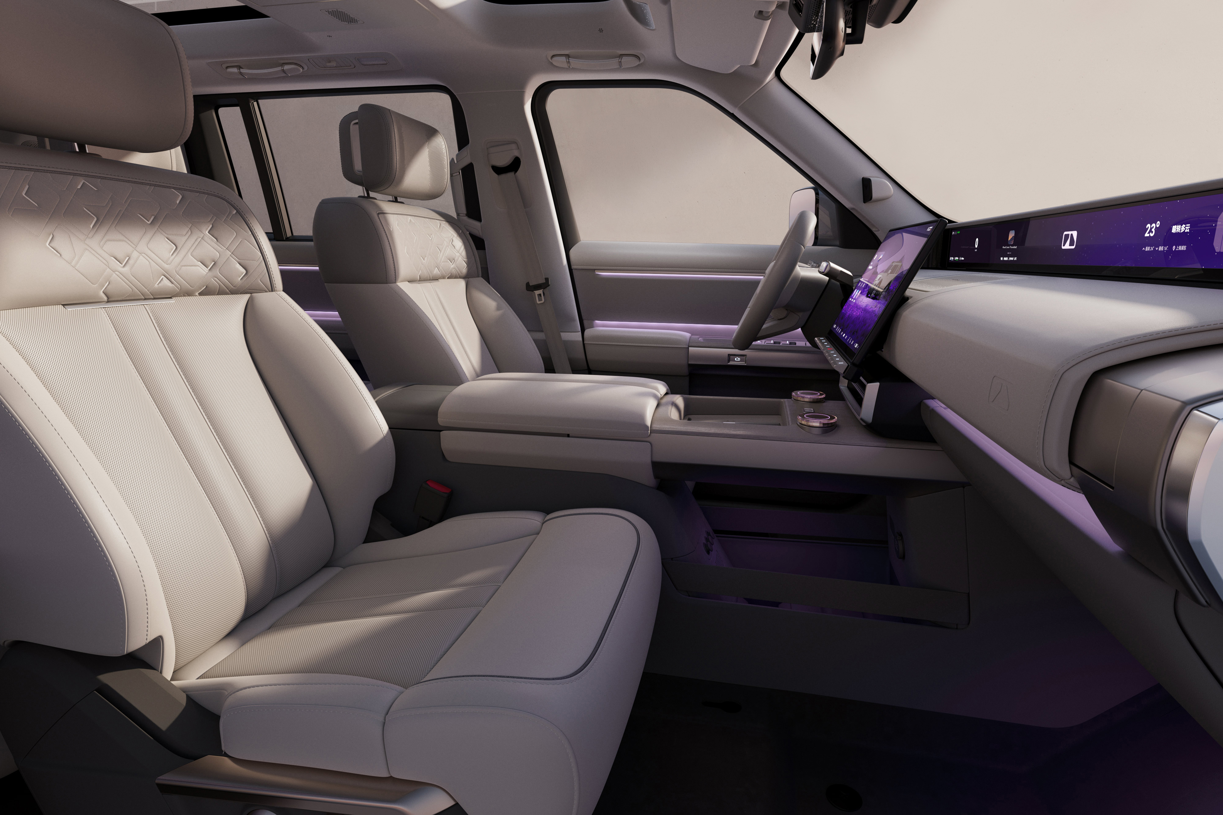 Image 4 The Wraparound Cockpit of FREELANDER 8 brings together digital displays, physical controls and selected materials